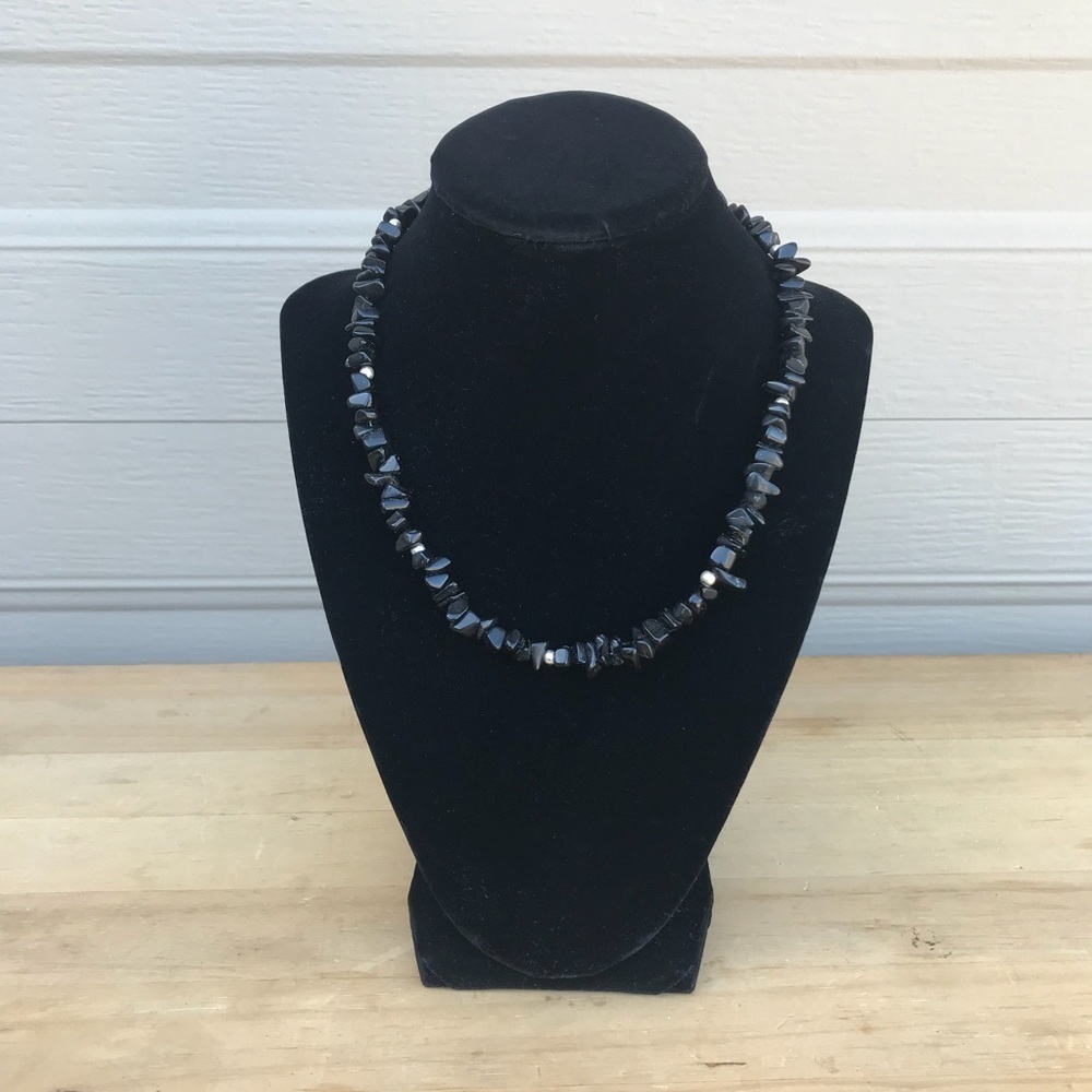 Vintage black stacked stone & silver bead necklace